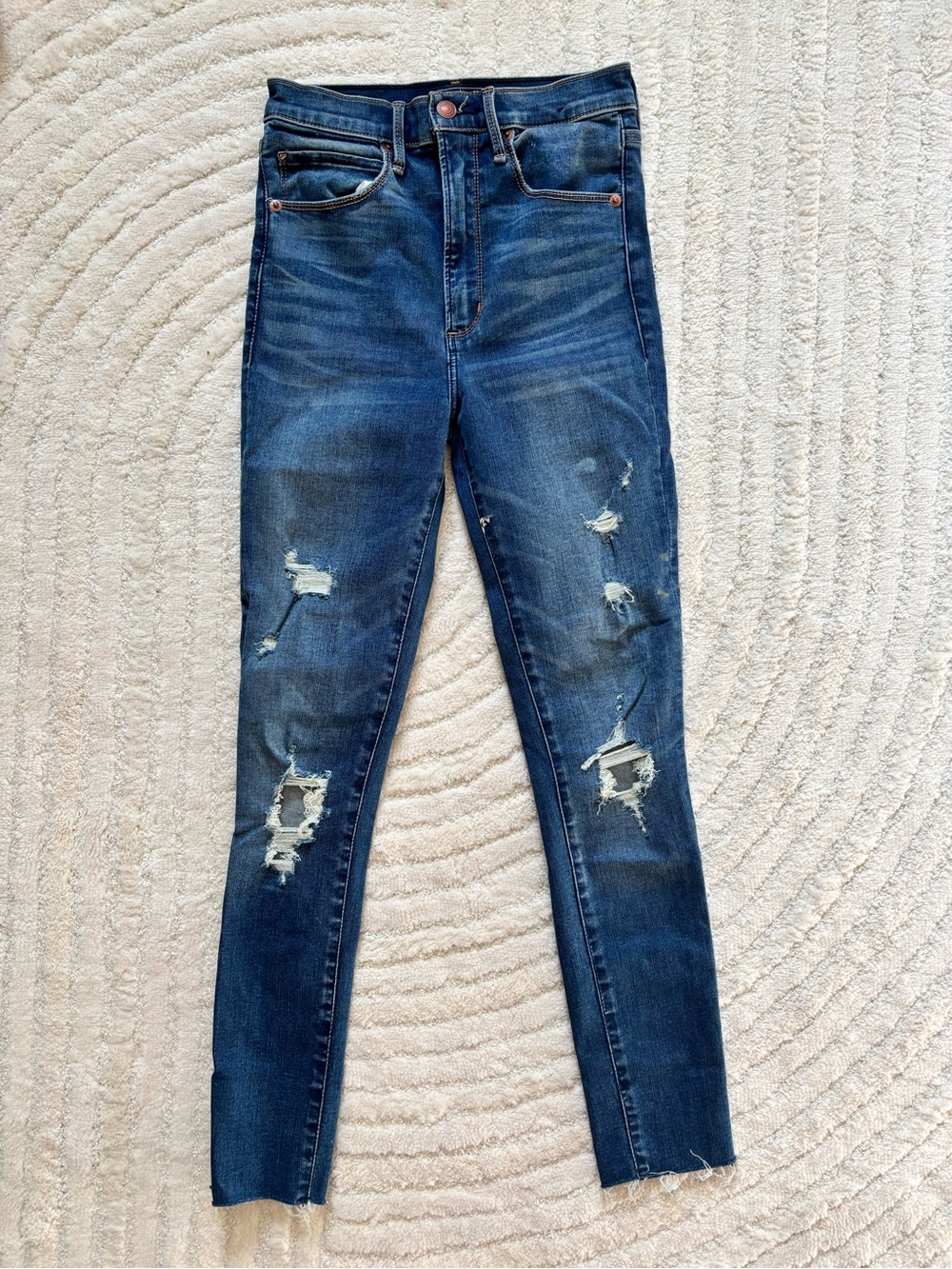 Abercrombie & Fitch Ultra High Rise Distressed Skinny Jean